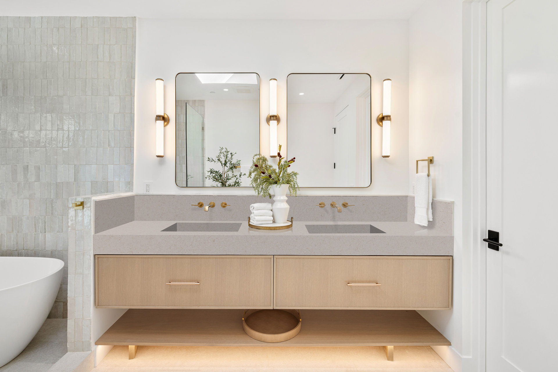  | Bathroom Gallery